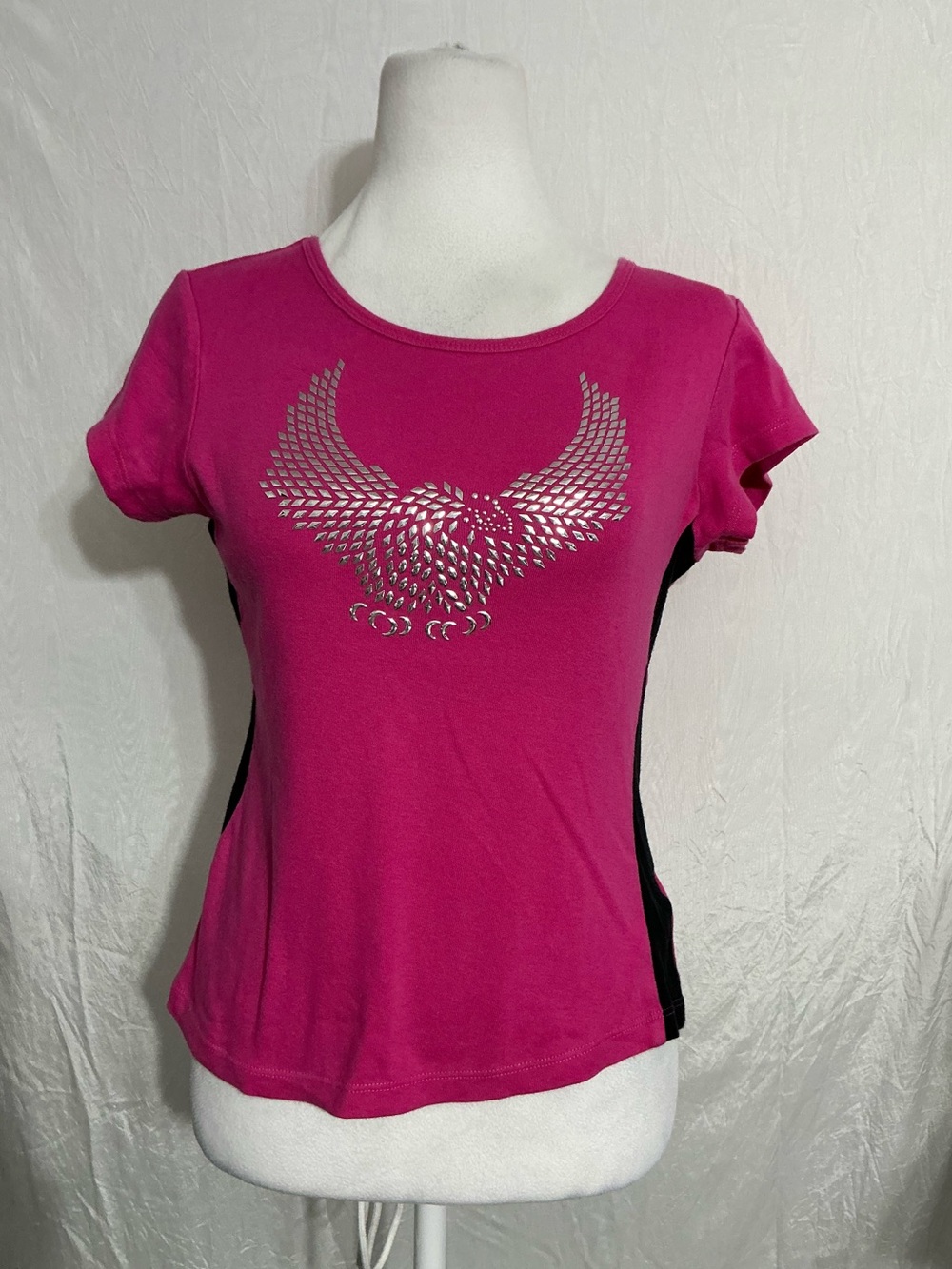 Women's Short-Sleeve Pink Graphic Tee